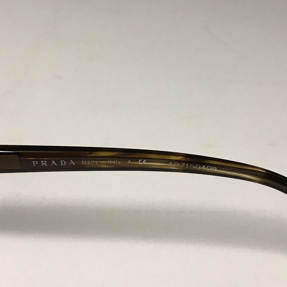 Prada glasses with designer case - Picture 6 of 8